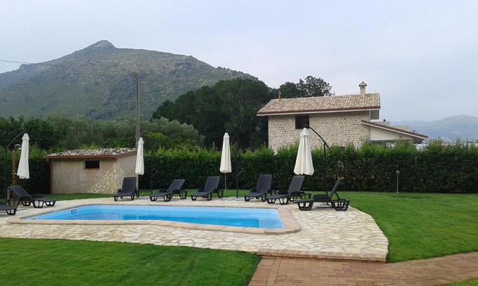 B&B economico a Monte San Biago Via Scalelle 10, 04020 Monte San Biagio