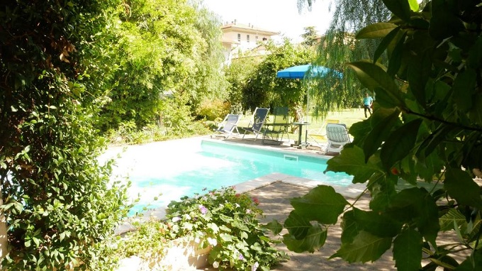 B&B con giardino e parcheggio privato a Perugia