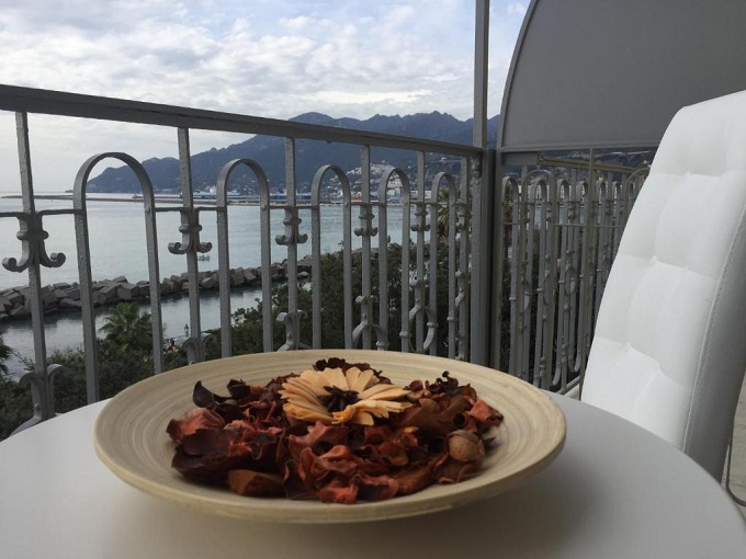 B&B sul mare a Salerno Lungomare Trieste 84, piano 3°, int. 10, 84122 Salerno