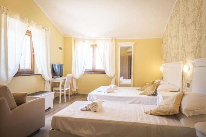 B&B ad Assisi VIA SAN FORTUNATO 2, 06081 Assisi