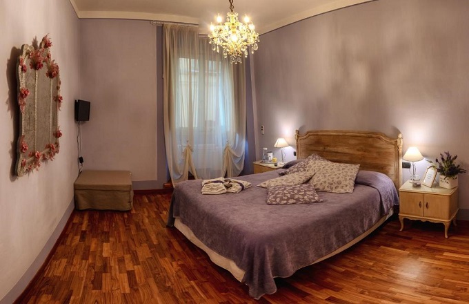 B&B economico ad Arezzo Via de' Montetini 7, 52100 Arezzo