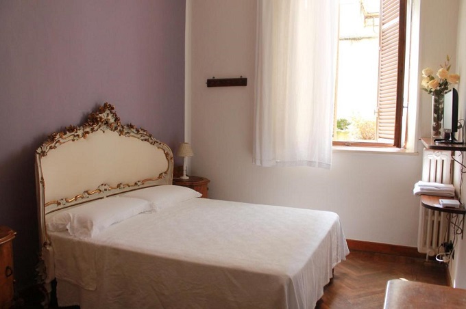 B&B economico nel centro storico di Biella Corso del Piazzo 14, 13900 Biella