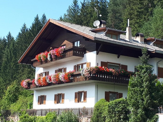 B&B economico ad Ega vicino Bolzano Dorf 29, 39050 Ega