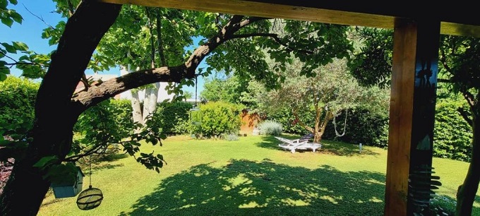 B&B con giardino e parcheggio privato a Latina Via Provenzale, 33, 04100 Latina