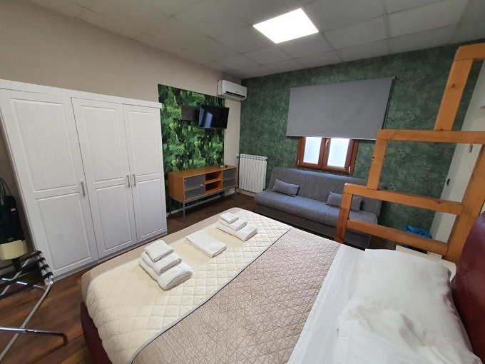 B&B con parcheggio privato a Frosinone 26 Via per Fiuggi, 03100 Frosinone