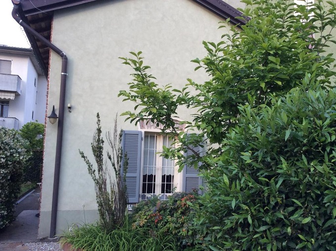 B&B con giardino e parcheggio privato a Lodi 44 Via Felice Cavallotti, 26900 Lodi