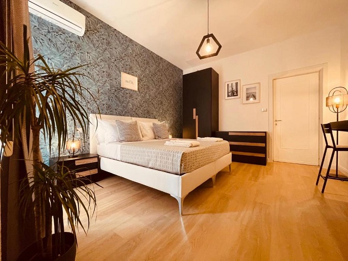 B&B economico vicino alla stazione ferroviaria ed alla spiaggia a Pescara Via Giosue' Carducci 83, 65122 Pescara