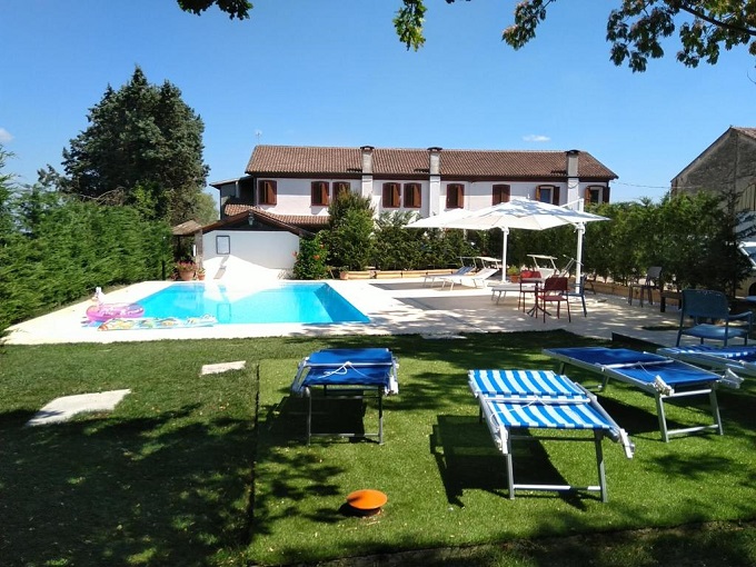 B&B con piscina, giardino e colazione inclusa ad Arquà Polesine, vicino Rovigo Via Valmolin Superiore 1432, 45031 Arquà Polesine