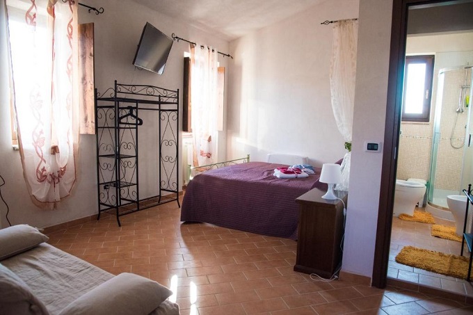 B&B economico con giardino a Rieti Viale Palmiro Togliatti, 14, 02100 Rieti