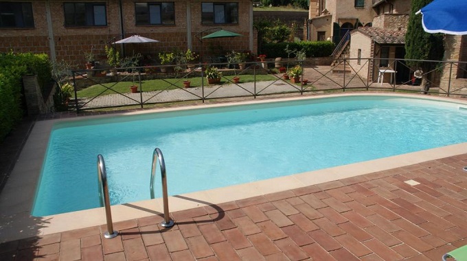 B&B con terrazza, giardino e piscina a Siena Strada Di Montecchino, 6 Sant'Andrea, 53100 Siena