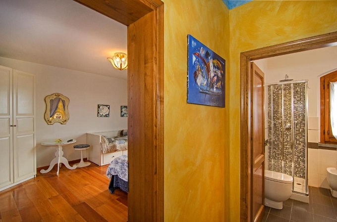 B&B con giardino a Montignoso vicino Massa Carrara Via Petracci 16, 54038 Montignoso