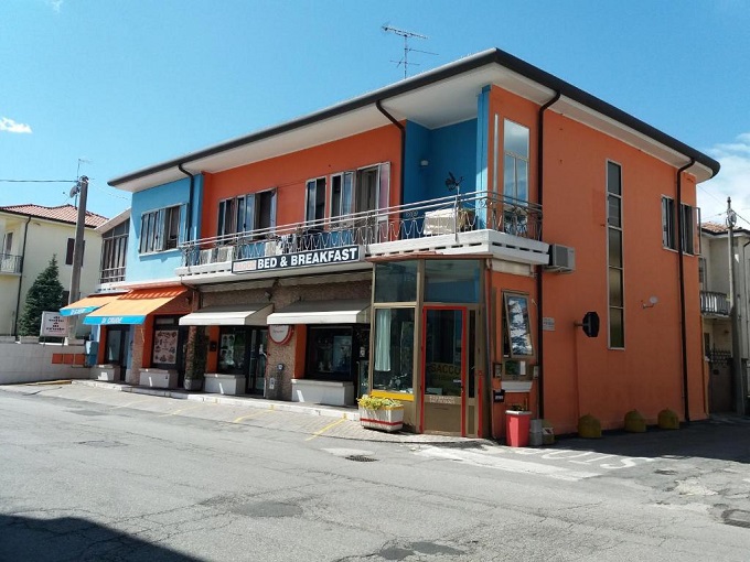B&B con terrazza e parcheggio privato a Rovigo 6 Via dei Cappuccini, 45100 Rovigo