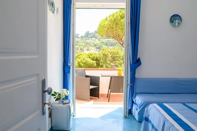 B&B con giardino, terrazza e balcone a Capri Viale Matteotti,8 a, 80073 Capri