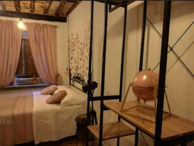 B&B economico con ristorante a Massa vicino Forte dei Marmi piazza sesto paolini, 54038 Massa