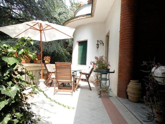 B&B con giardino e terrazza a Varese Via Monguelfo 1, 21100 Varese