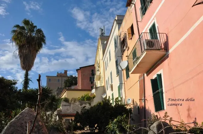 B&B con giardino e colazione inclusa a Terracina Via Annunziata, 46, 04019 Terracina